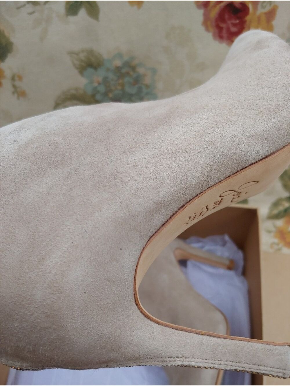 Joie Jadyn Pointed-Toe Suede Ankle Booties in Light Taupe Women's 37.5 US 7.5 - Picture 16 of 16